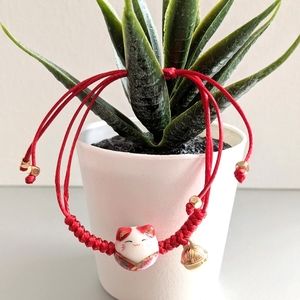 Lucky Cat Red String Bracelet. New.